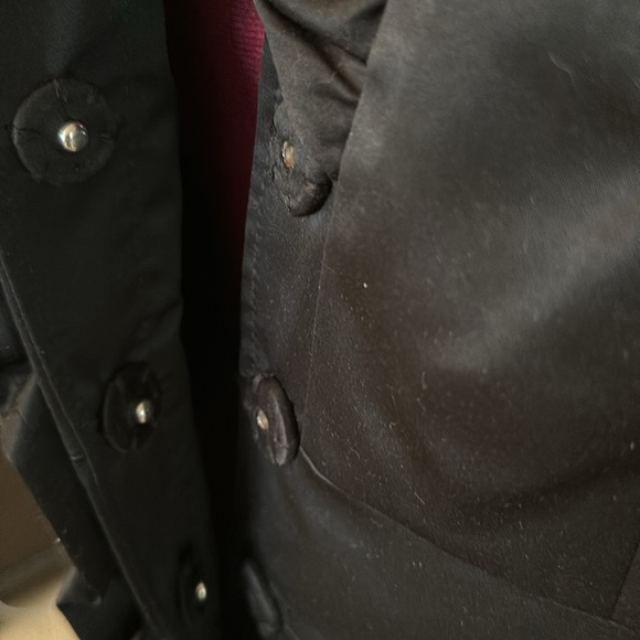 Black shiny dressy jacket. White House Black Market Size 6. Barely worn. - Picture 4 of 11